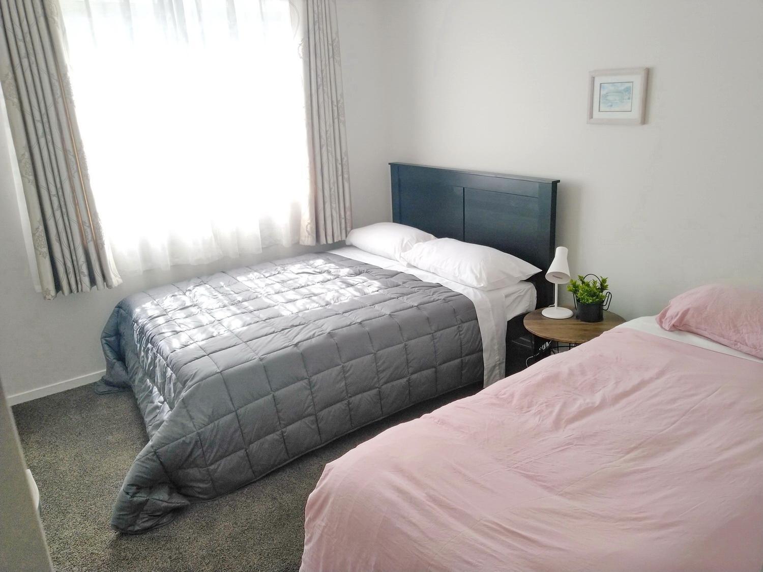 7Br 3Bh Beach Escape. 2 Min To Browns Bay Beach Auckland Exteriör bild